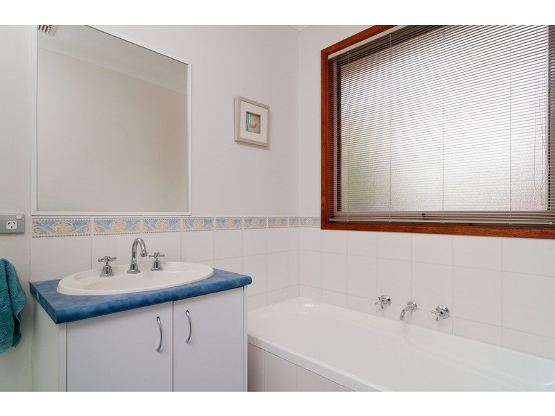 10/29-31 Durham Road, Kilsyth VIC 3137