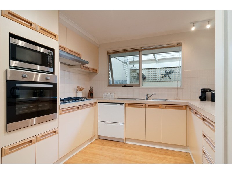 12 Blaxland Court, Mooroolbark VIC 3138