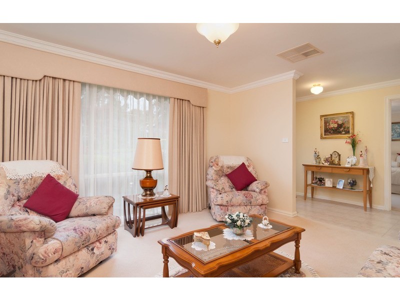 1/24 Highland Crescent, Mooroolbark VIC 3138