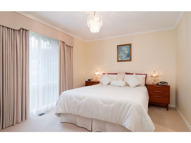 1/24 Highland Crescent, Mooroolbark VIC 3138