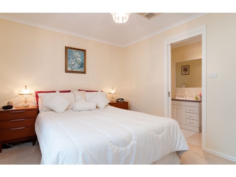 1/24 Highland Crescent, Mooroolbark VIC 3138