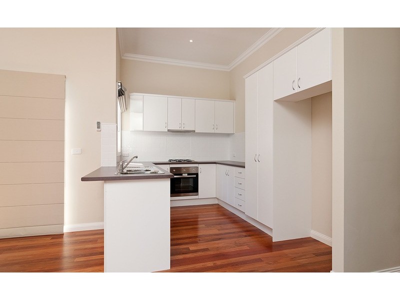 1/19a Central  Avenue, Croydon South VIC 3136