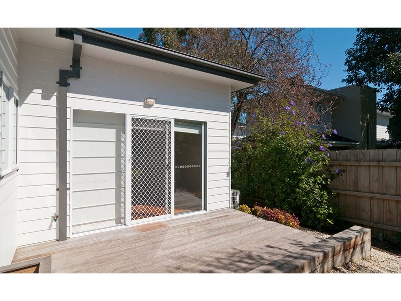 1/19a Central  Avenue, Croydon South VIC 3136