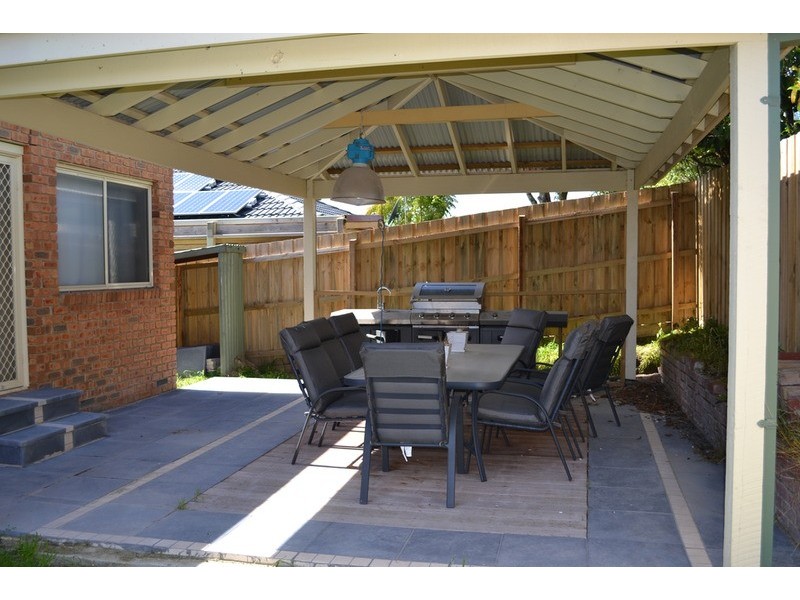 11 Melody Close, Lilydale VIC 3140