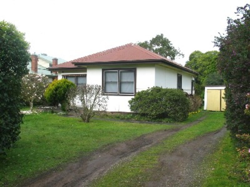 27 Channel  Road, Mount Evelyn VIC 3796