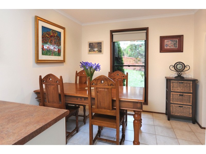 12 Corrong  Crescent, Mooroolbark VIC 3138