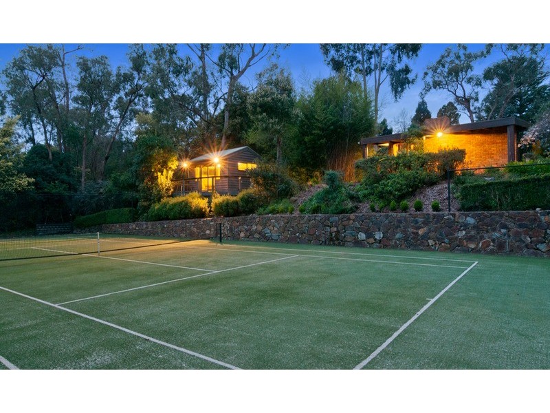 34 Thomas Crescent, Lilydale VIC 3140