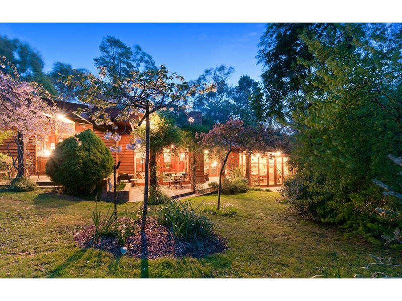 34 Thomas Crescent, Lilydale VIC 3140