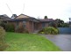 20 Larnook Crescent, Mooroolbark VIC 3138