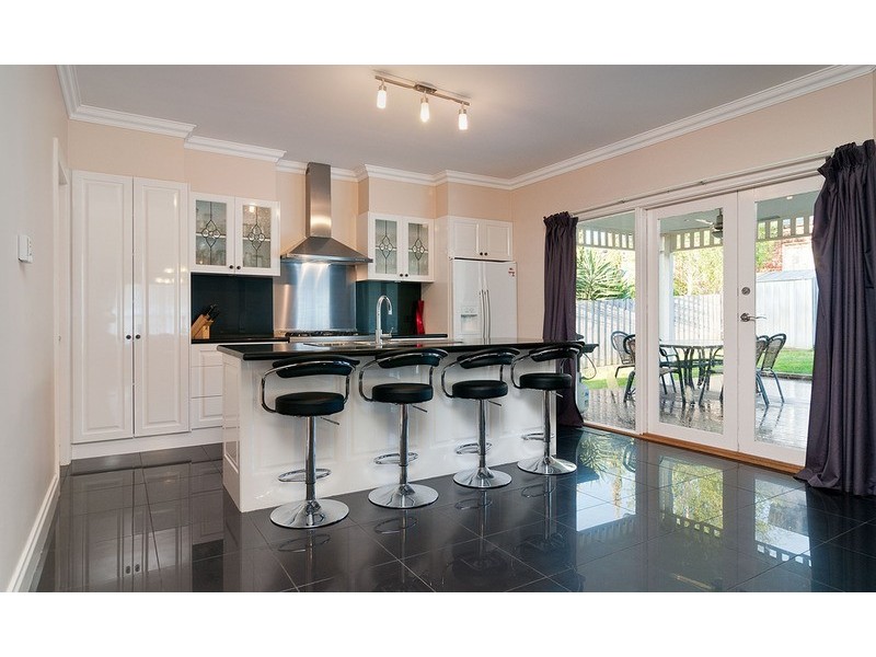 7 Pacific  Drive, Mooroolbark VIC 3138