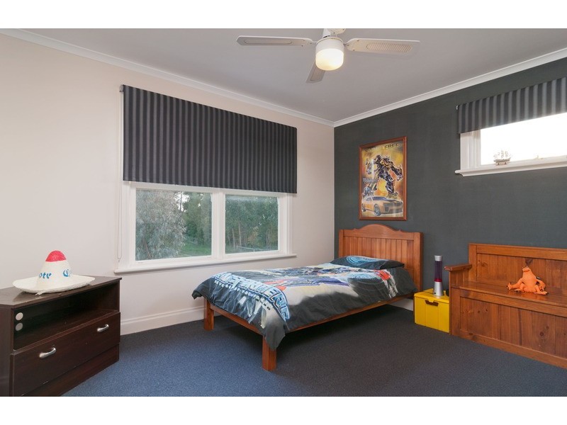 7 Pacific  Drive, Mooroolbark VIC 3138