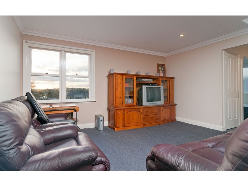 7 Pacific  Drive, Mooroolbark VIC 3138