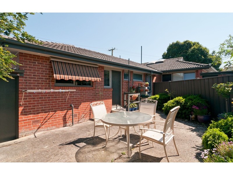 16/18 Alfrick Road, Croydon VIC 3136