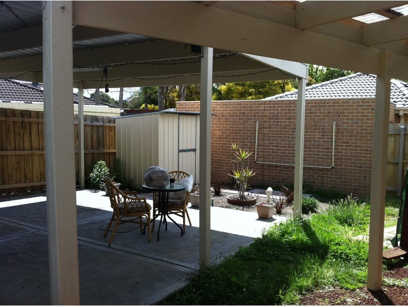 1 Carole Avenue, Chirnside Park VIC 3116