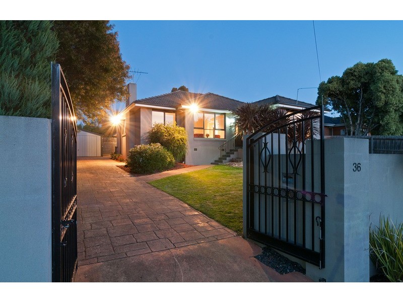 36 Tamworth  Road, Kilsyth VIC 3137