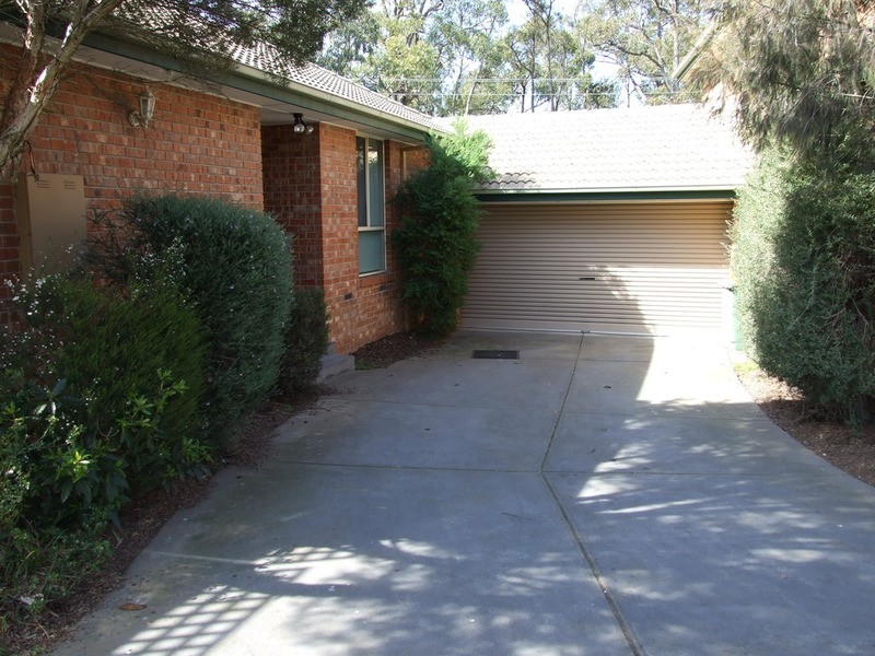 20 Mathew  Place, Mount Evelyn VIC 3796