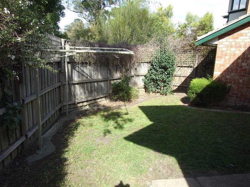 20 Mathew  Place, Mount Evelyn VIC 3796