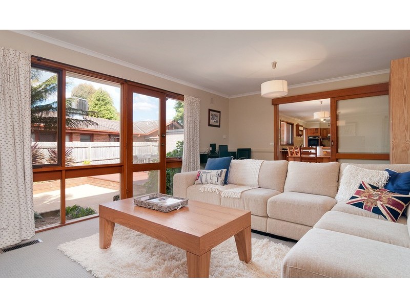 10 Grose Court, Croydon Hills VIC 3136