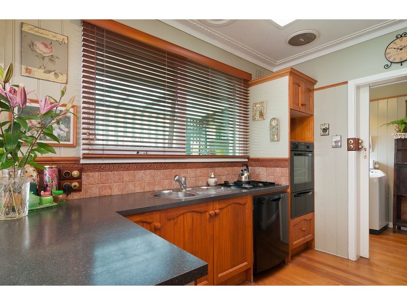 5 Evon Avenue, Ringwood East VIC 3135