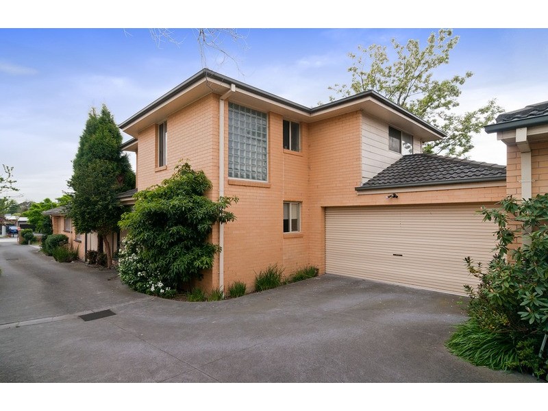 2/18 View Road, Bayswater VIC 3153