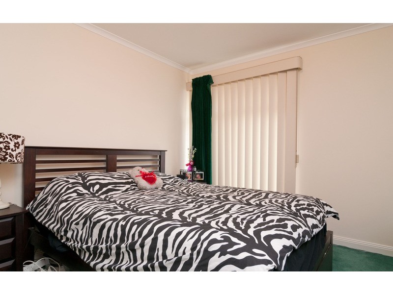 2/18 View Road, Bayswater VIC 3153