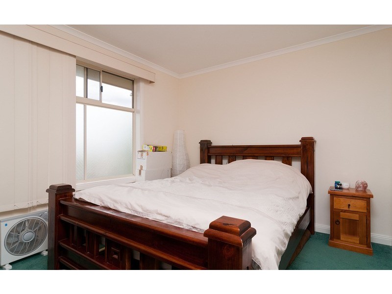 2/18 View Road, Bayswater VIC 3153