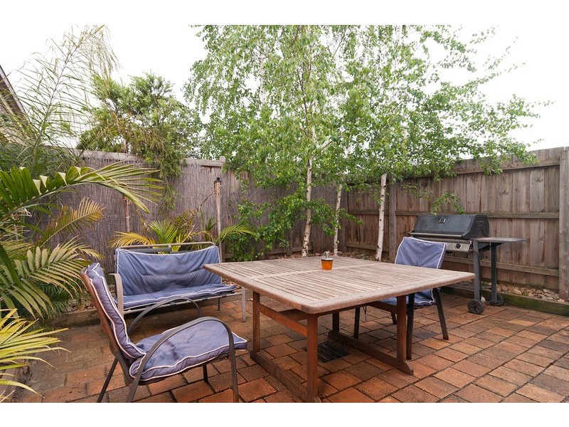 2/16 John Street, Lilydale VIC 3140