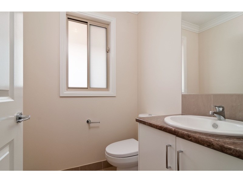 2/185 Lincoln Road, Mooroolbark VIC 3138