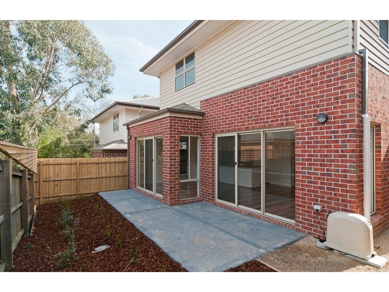 2/185 Lincoln Road, Mooroolbark VIC 3138