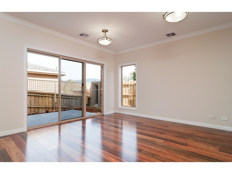3/185 Lincoln Road, Mooroolbark VIC 3138