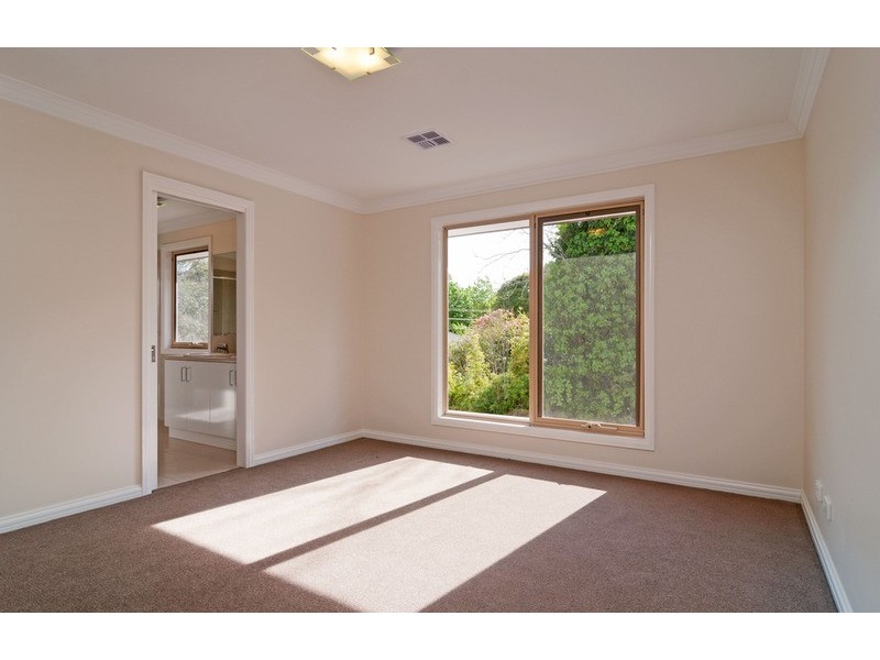 3/185 Lincoln Road, Mooroolbark VIC 3138