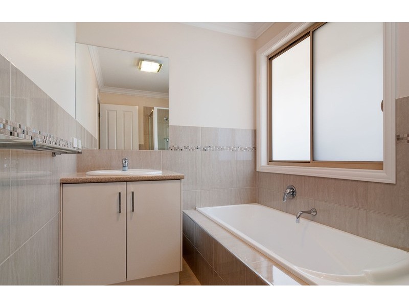 3/185 Lincoln Road, Mooroolbark VIC 3138