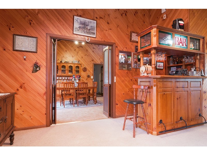 52 Country Club Drive, Chirnside Park VIC 3116