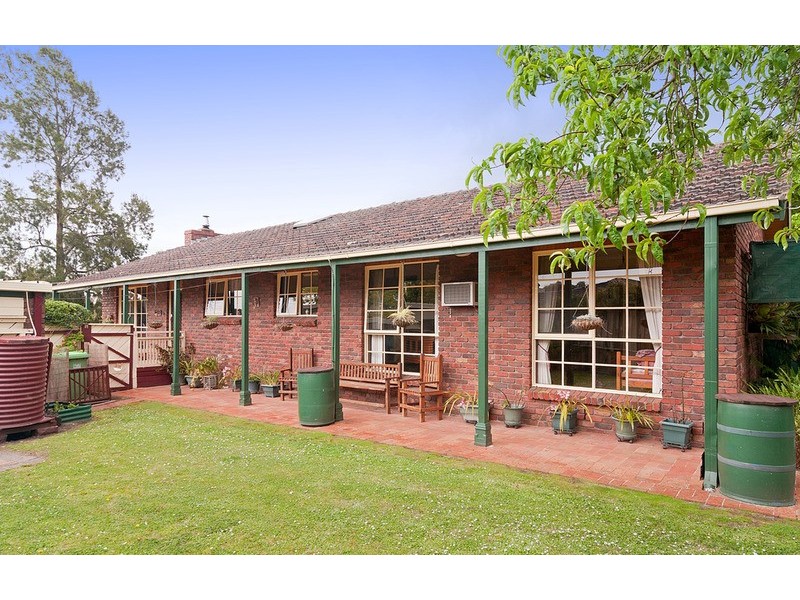 52 Country Club Drive, Chirnside Park VIC 3116