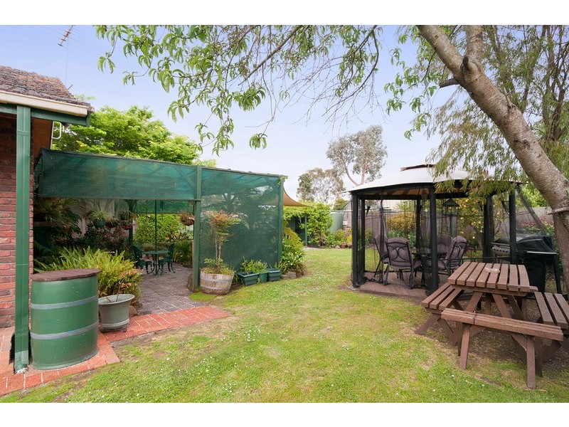 52 Country Club Drive, Chirnside Park VIC 3116