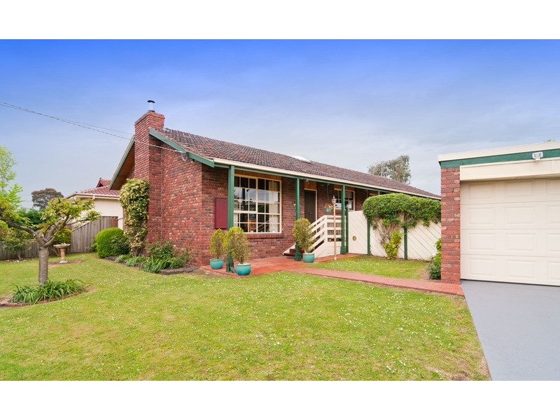 52 Country Club Drive, Chirnside Park VIC 3116