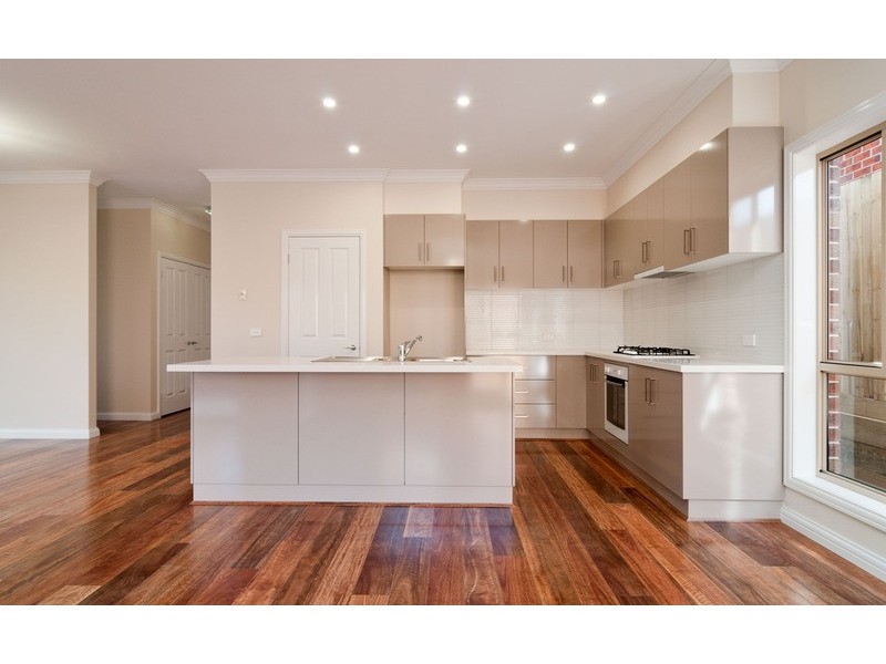 185 Lincoln Road, Mooroolbark VIC 3138