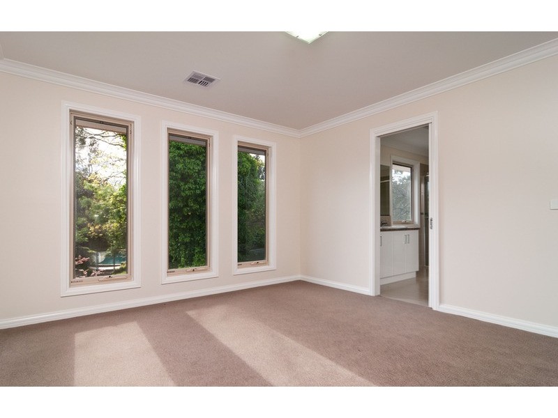 185 Lincoln Road, Mooroolbark VIC 3138