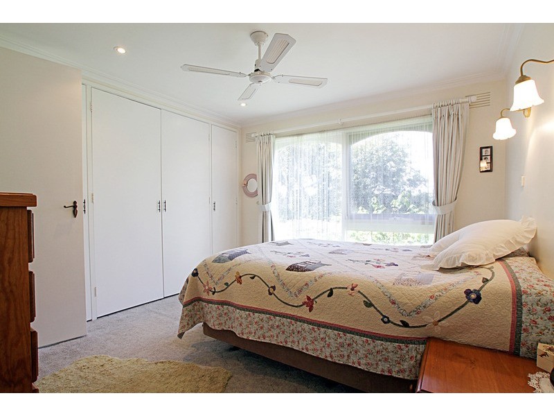 10 Amber Court, Kilsyth VIC 3137