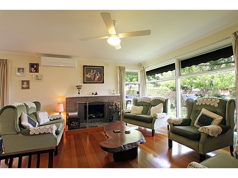 29 Bronhill Road, Ringwood East VIC 3135