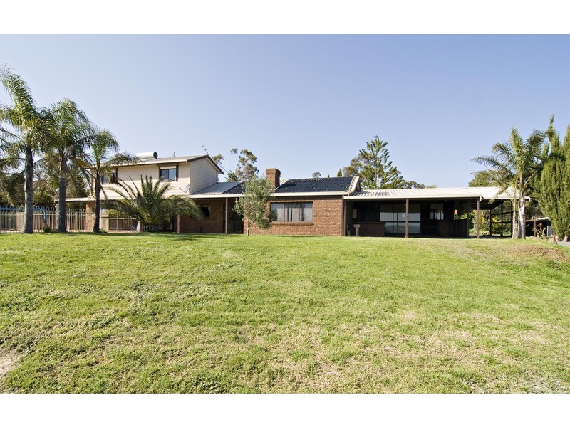 59 Edward Road, Chirnside Park VIC 3116