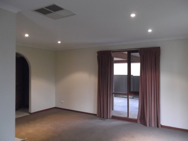 80 Langdale  Drive, Croydon Hills VIC 3136