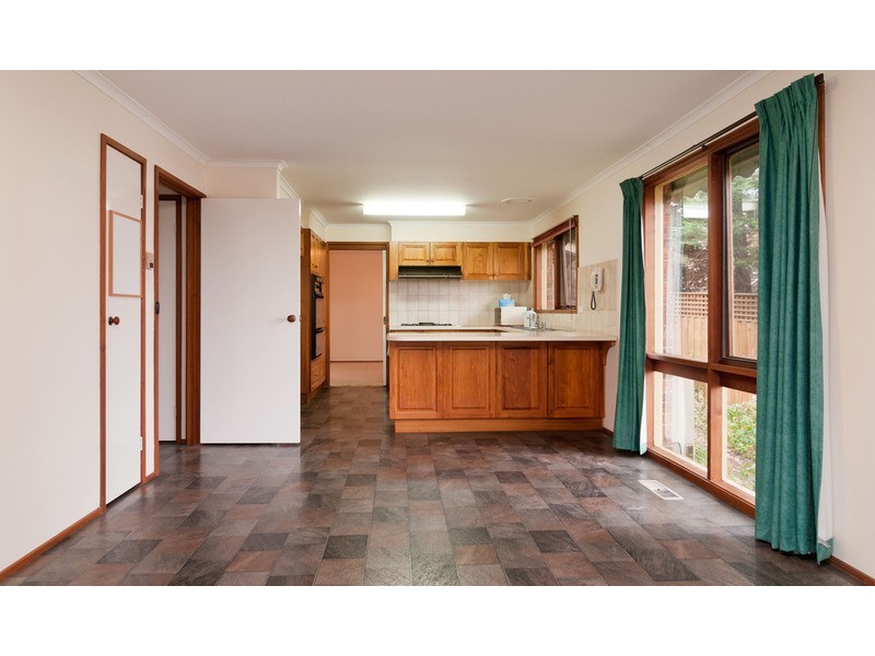 5 Kiewa Close, Croydon Hills VIC 3136