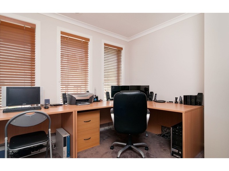 16 Joel Place, Mooroolbark VIC 3138