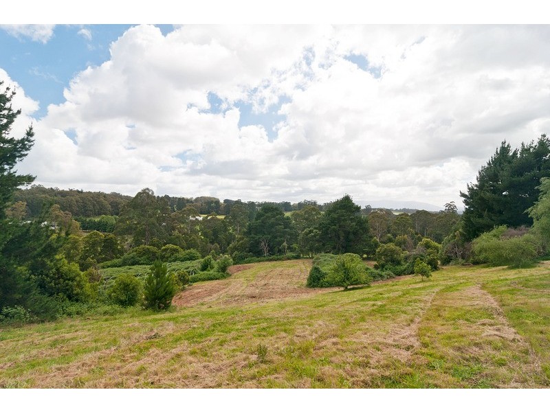60 Ferndale Road, Silvan VIC 3795