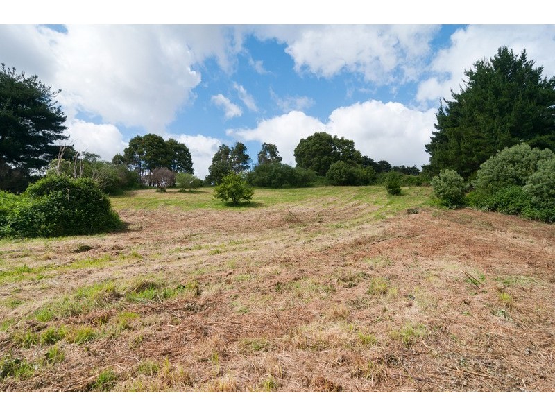 60 Ferndale Road, Silvan VIC 3795