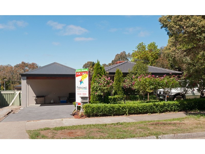 1/12 Dobell Place, Mooroolbark VIC 3138