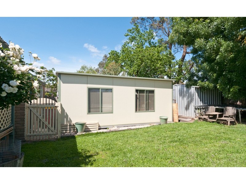 1a Newman Road, Croydon VIC 3136