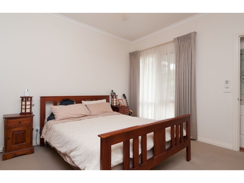 10a Gary Court, Croydon VIC 3136