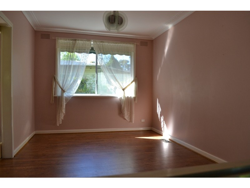 9 Stradbroke Road, Montrose VIC 3765